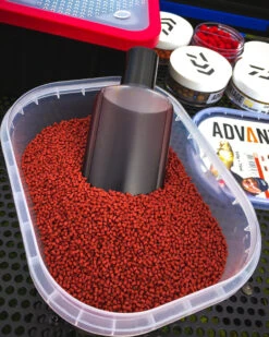Daiwa Method Green Betain Pellet Box ( 500 Gram + 75ml Booster ) 6 Daiwa Method Green Betain Pellet Box ( 500 Gram + 75ml Booster ) -Visgerei Te Koop caed887b2ef82e89
